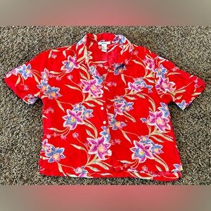 Forever 21 women’s floral blouse